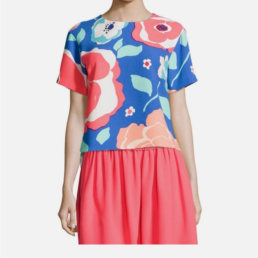 Ramona Top Floral Print Short Sleeve Top in Blue and Coral